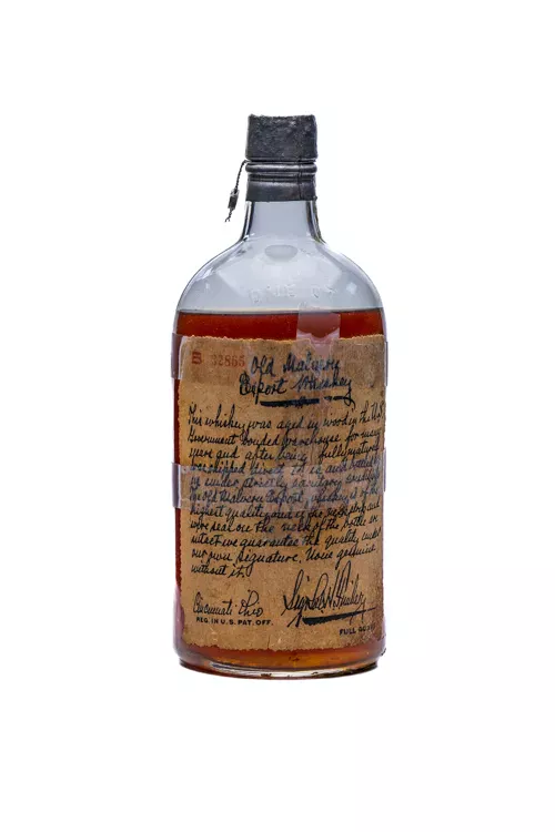 Circa 1903 Old Malvern Export Whiskey (Vintage)